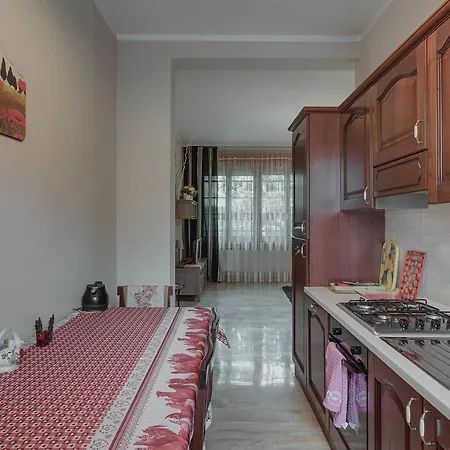 Caratteristico In Quartiere Dinamico Appartement Milaan