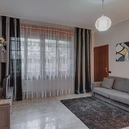 Appartement Caratteristico In Quartiere Dinamico Milaan