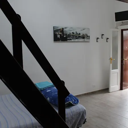 Apartment Da Ivano Navigli Milan