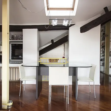 Apartment City Attic Mailand