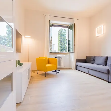 Isola Apartment Milan