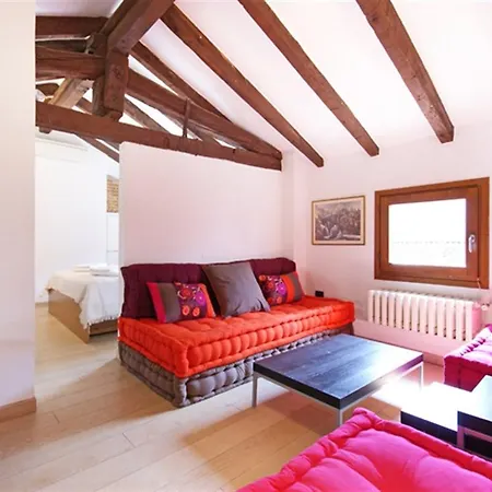 Wonderful 2 Bedroom In 아파트 밀라노