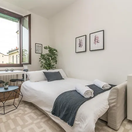 At Home - Apartment Milano-Porta Romana Milan