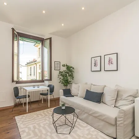 At Home - Apartment Milano-Porta Romana