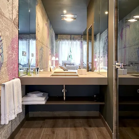 Eleganti Suite In Piazzale Lagosta 2*