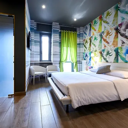 Eleganti Suite In Piazzale Lagosta Guest house