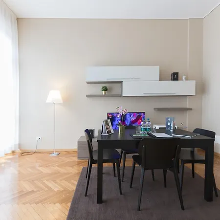 Hemeras Boutique Homes - Design Near Duomo Cathedral Apartmán *