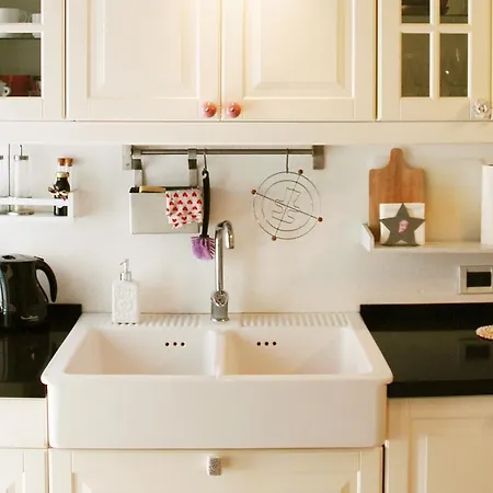 - Shabby Chic