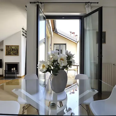 Spacious With A Terrace Διαμέρισμα Μιλάνο