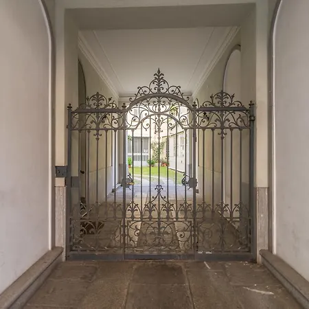 Apartment At Porta Volta *