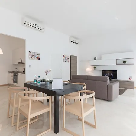 Apartmán Hemeras Boutique Homes - Design Near Duomo Cathedral Milán