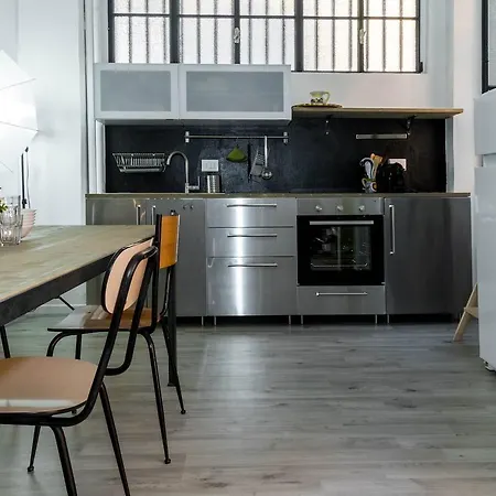 Joivy Exclusive For 4 In Navigli Near Parks Milan