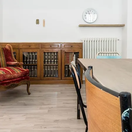 Apartment Joivy Exclusive For 4 In Navigli Near Parks Milan