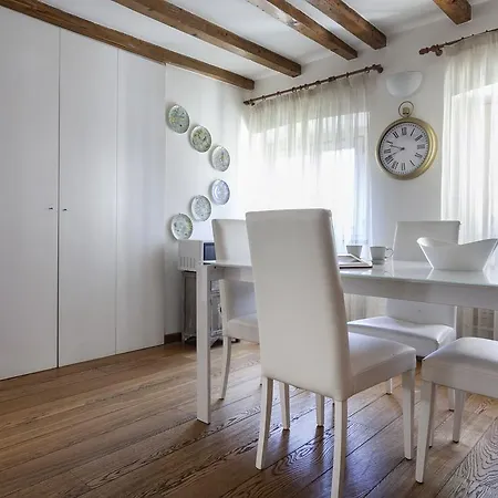 Italianway-corso Monforte Apartament *