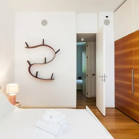 Easyhomes - Piola Bazzini アパート ミラノ