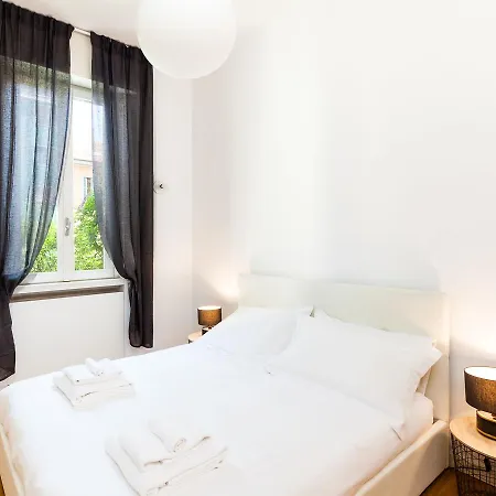 Easyhomes - Piola Bazzini *