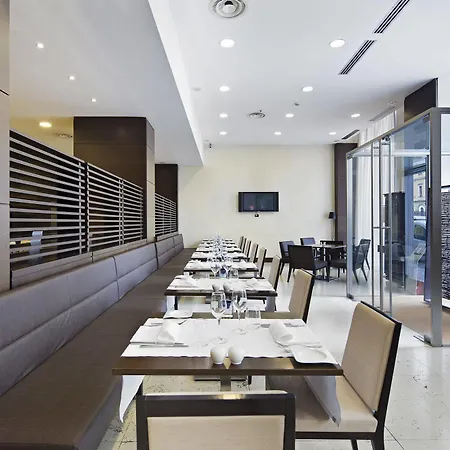 Nh Collection Porta Nuova Отель