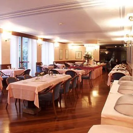 Crivi's Hotel