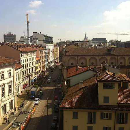 莫肯巴国王酒店 4*