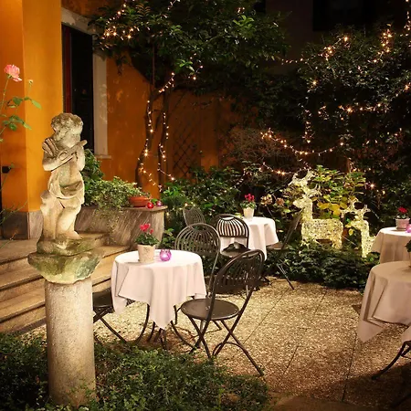 Sanpi Hotel 4*