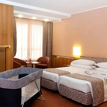 Michelangelo Hotell 4*