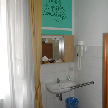 Eco-art De Albertis Otel