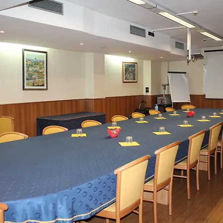 Ginosi Arizona 3* Mailand