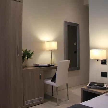Hotel Zara 3*