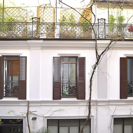 Room Inn Bed & Breakfast 2*