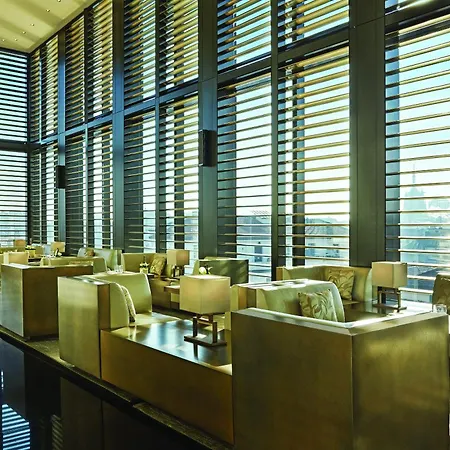 Armani Hotell