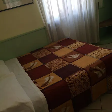 Hotel Mazzini 3*
