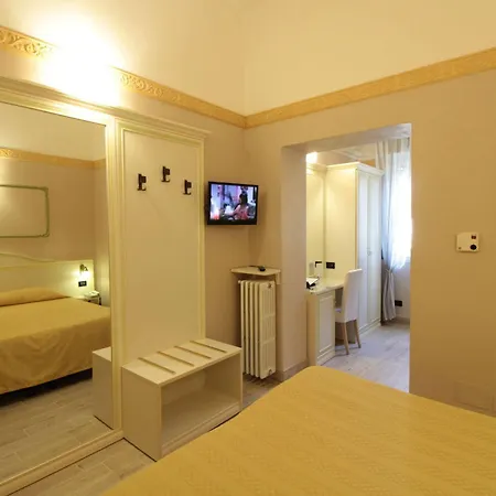 Hotel Hotel Charly