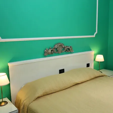 Hotel Hotel Charly
