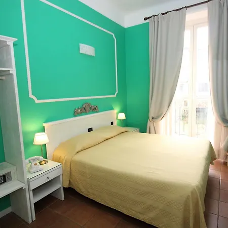 Hotel Charly 3* Milan