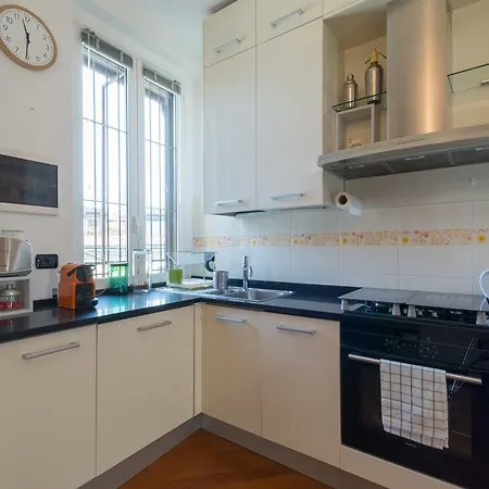 Canonica 72 Apartment Mailand
