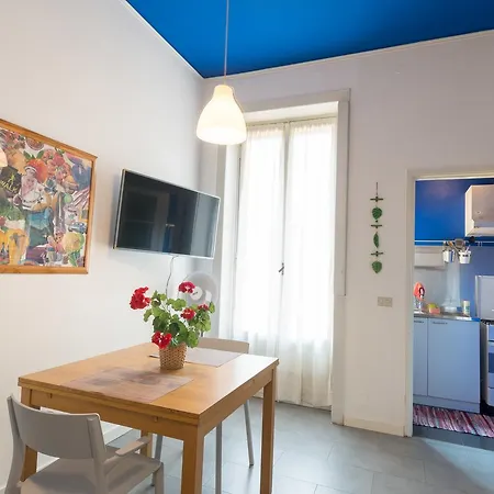 Hbhall Residenze Darsena Apartament