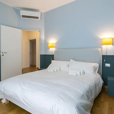 Residenza Cornaggia Daire
