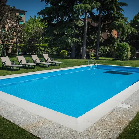 Corvetto Porto Di Mare 4*