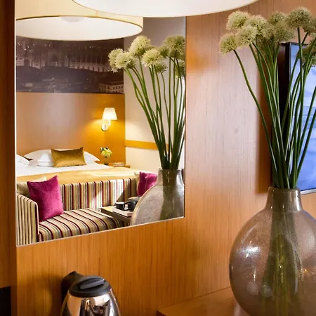 Starhotels Tourist Szálloda Milánó
