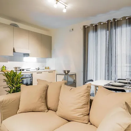 Aurum Bicocca Apart Otel 4*