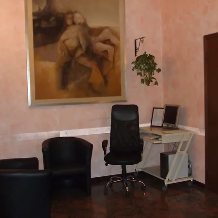 Lepontina Lejlighedshotel