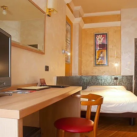 Hotell Just Milano