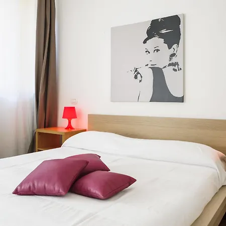 Apartment Isola