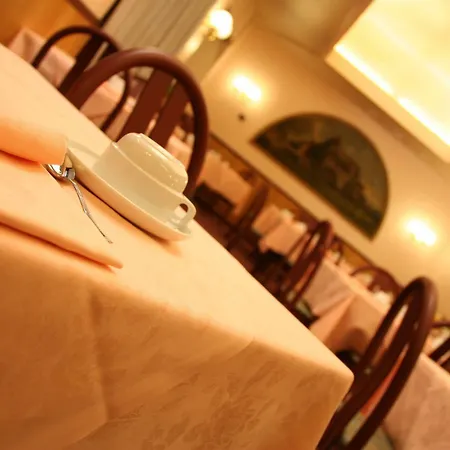 Albert Hotel Отель Милан