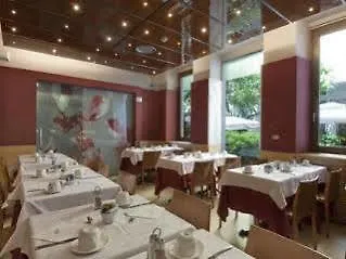 Ariosto 4* Milan