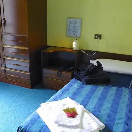 Loreto Apartahotel Milán