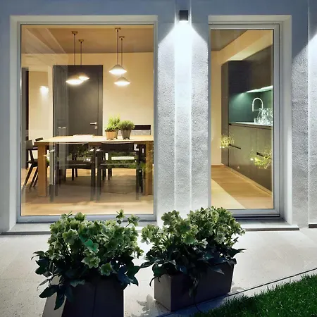 Conti 2* Milano
