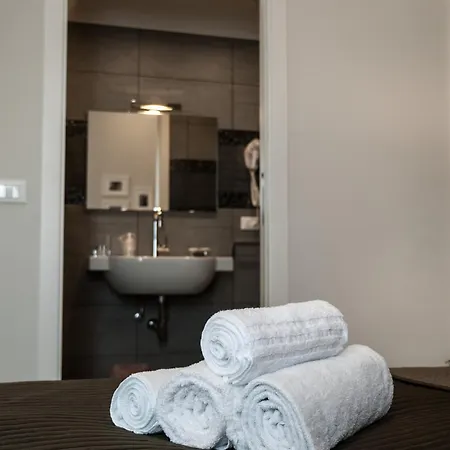Bed Linate 4* Milano