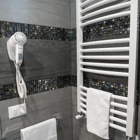 Gæstehus Bed Linate 4*