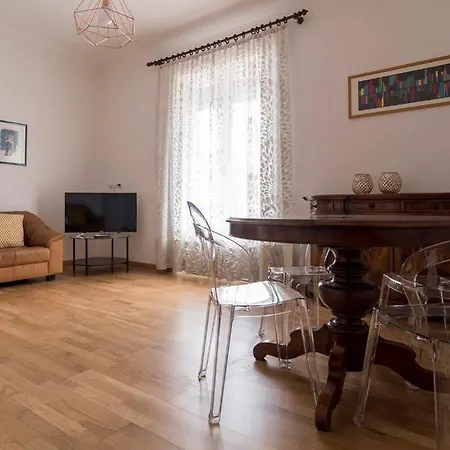 Italianway-rubens 3 Apartament